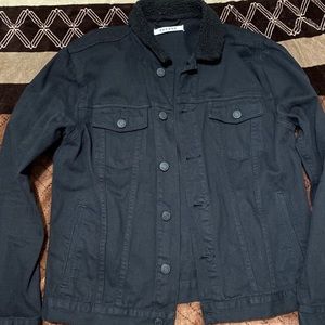 Men’s Jean Jacket Medium